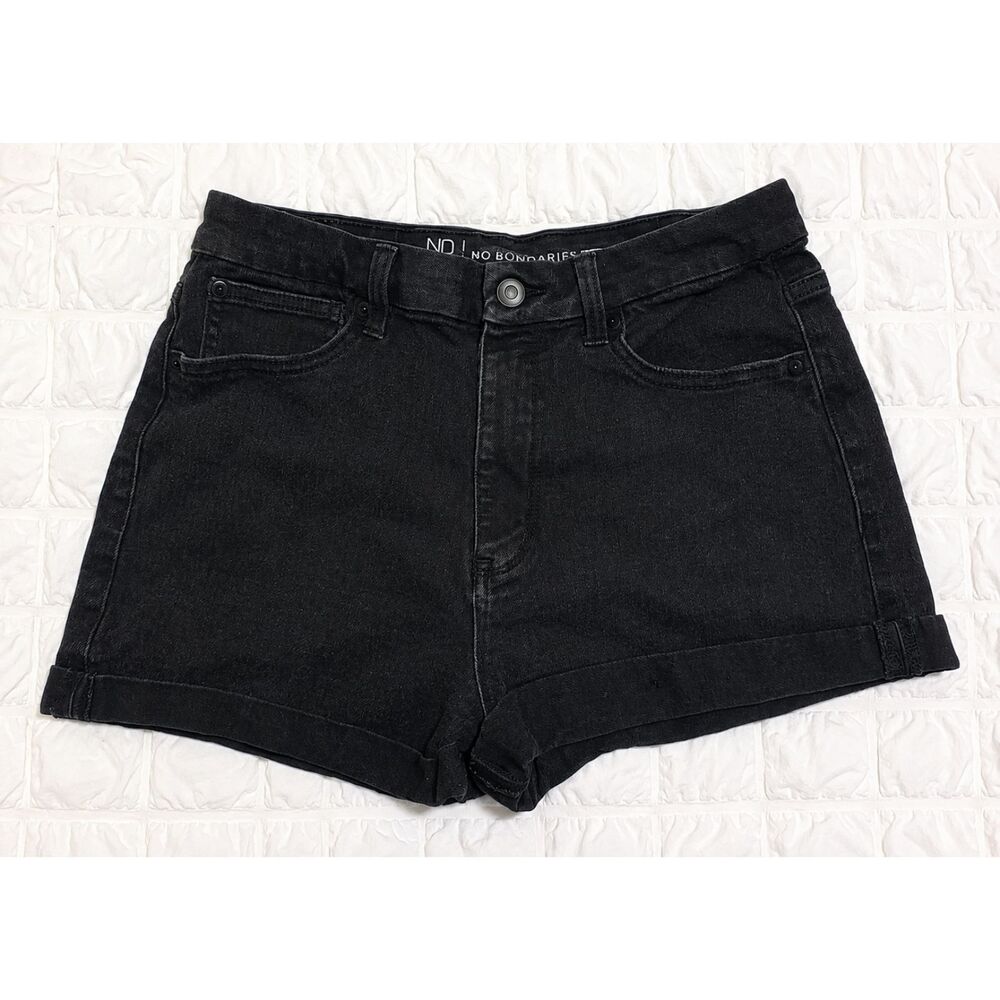 No Boundaries Black Denim Shorts Juniors Size 13 30" Waist High Rise Rolled Cuff